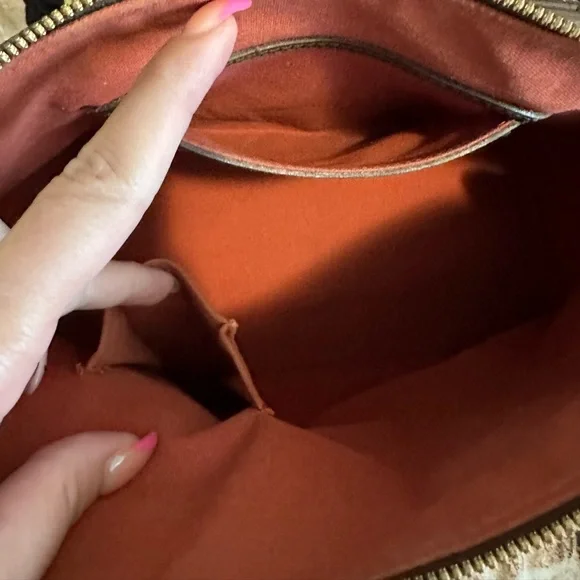 Louis Vuitton Damier Ebene Alma PM - Picture 11 of 16